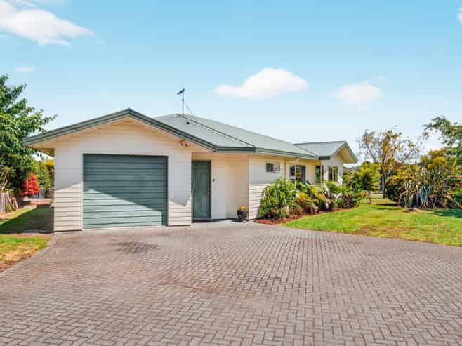 2/35 Fairview Terrace, Waipahihi