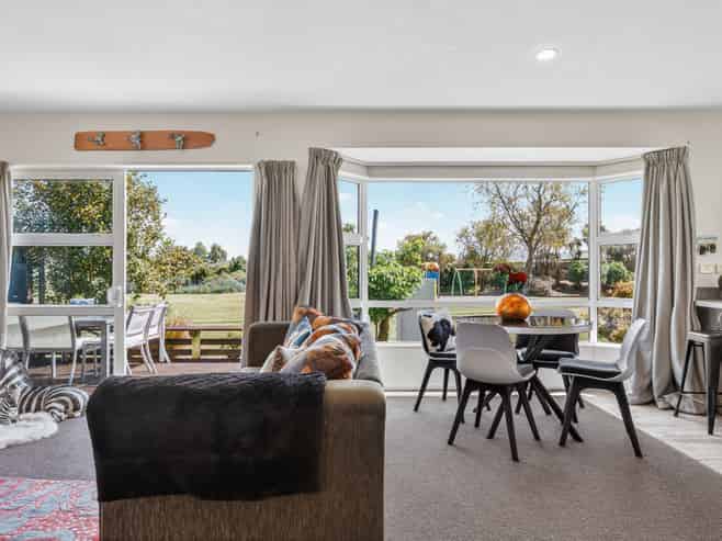 2/35 Fairview Terrace, Waipahihi