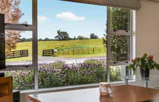 39 Acacia Bay Road, Taupo