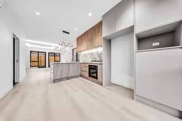 16D Imatra Place, Sunnyhills