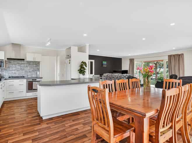 30 Ramsay Drive, Acacia Bay