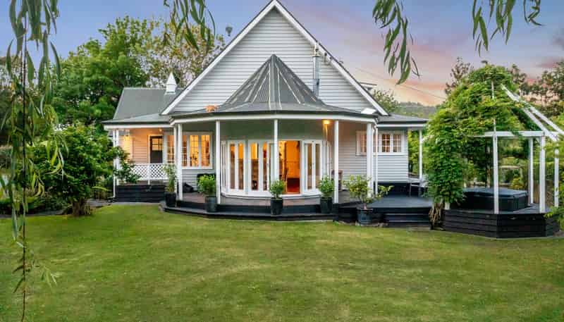 435 Pine Valley Road, Dairy Flat