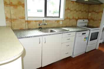  286 Cranford Street, Saint Albans