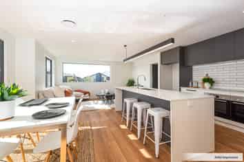 18 Plover Avenue, Amberley