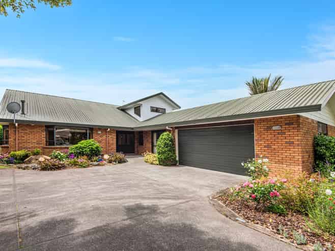 107 Puriri Park Road, MAUNU