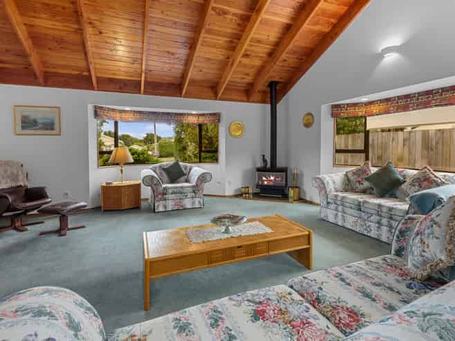 107 Puriri Park Road, MAUNU