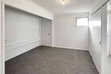 97a Tremaine Ave, Westbrook