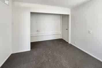 97a Tremaine Ave, Westbrook