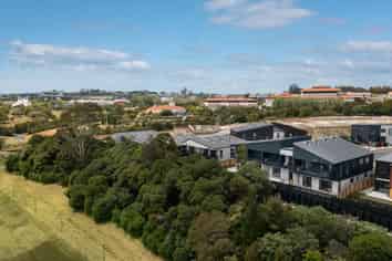 3/1 Parapara Place, Albany