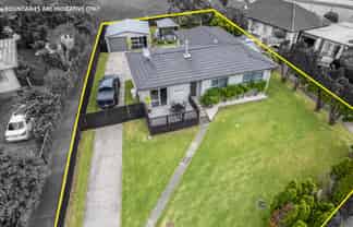 22 Challen Close, Conifer Grove