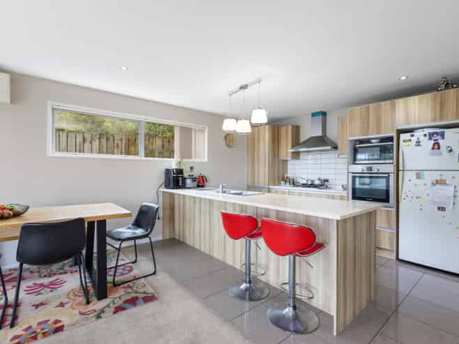 27 Comber place, Johnsonville