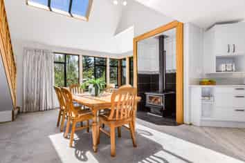 155A Katherine Mansfield Drive, Whitemans Valley