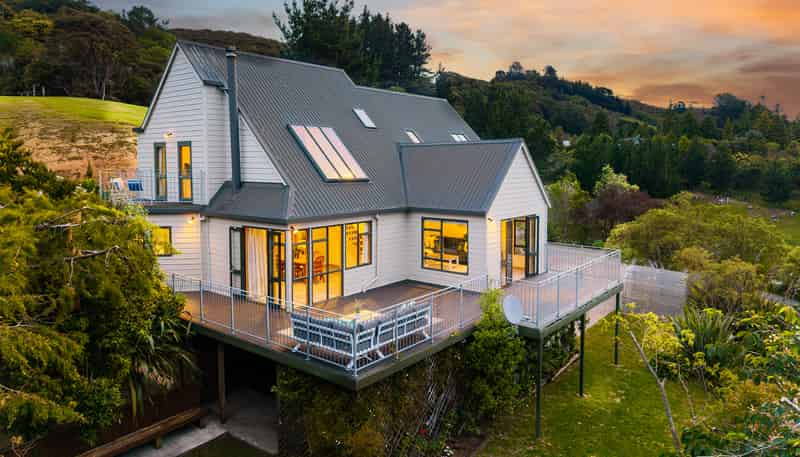 155A Katherine Mansfield Drive, Whitemans Valley