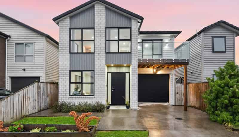 3 Raumaota Road, Flat Bush