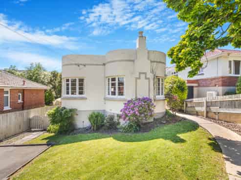 33 Glendining Avenue, North East Valley