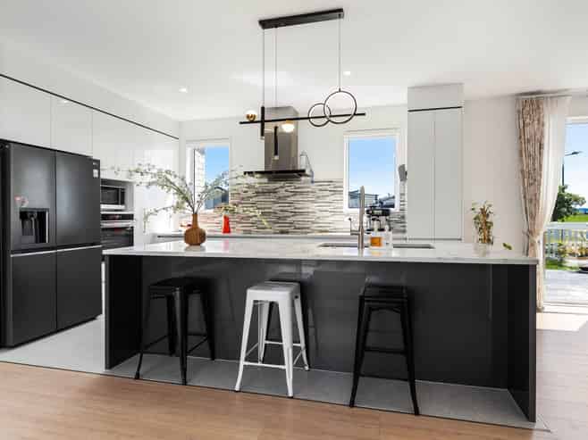 5 Korowhiti Road, Clarks Beach