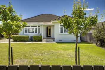 905 Miro Street, Mahora