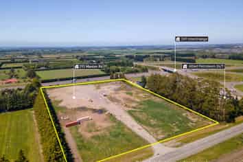 Unmatched Exposure On 3.52ha!!