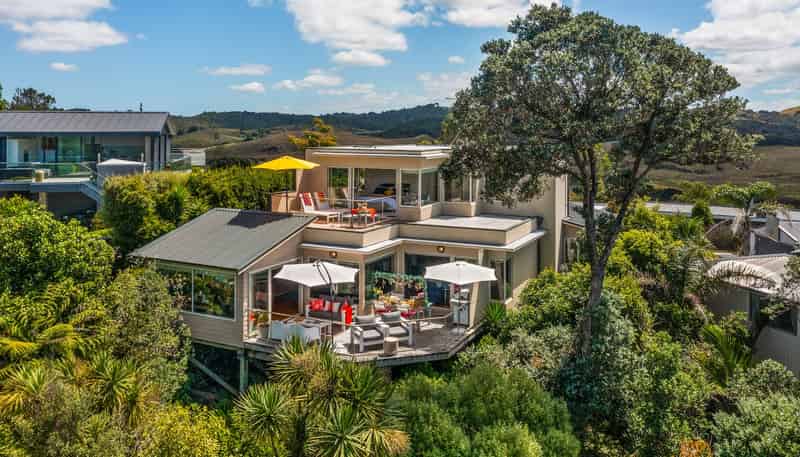 17 Sykes Avenue, Hatfields Beach