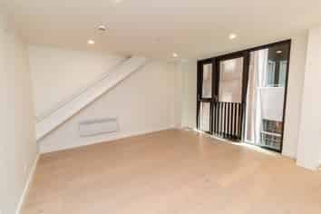 111/10 Alpha Street, Wellington Central