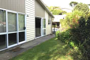 112 Front Stewart Dr, Newlands