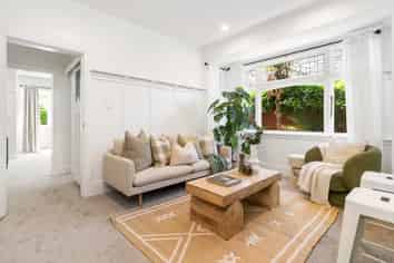 90 Roker Street, Somerfield