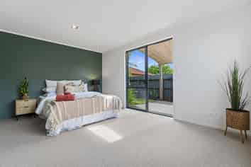 81A East Street, Enderley