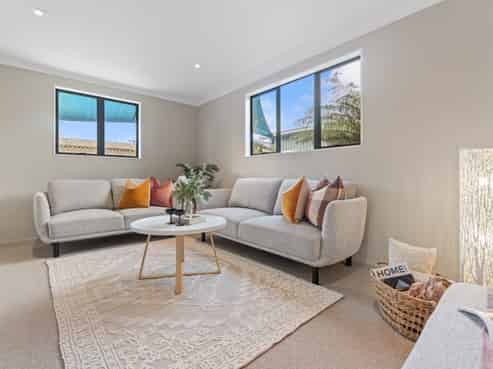 81A East Street, Enderley