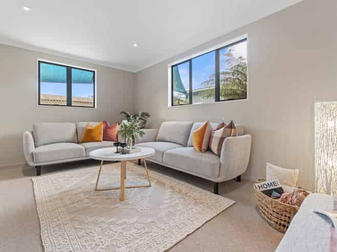 81A East Street, Enderley