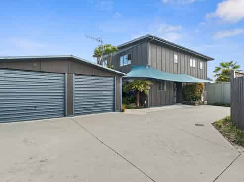 81A East Street, Enderley