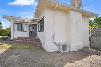 99 District Road, Palmerston