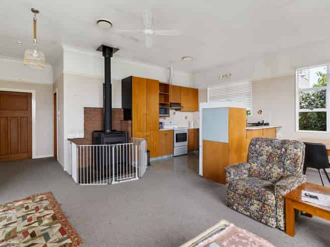 279 Church Street, West End