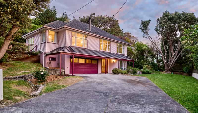 108 Helston Road, Paparangi