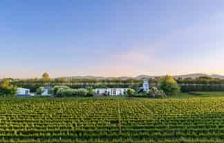 2124 State Highway 1, Spring Creek