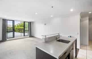 2J/160 Symonds Street, Eden Terrace