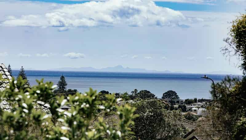 88 Grovenor Drive, Orewa