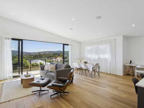 B/17 Merchiston Street, Andersons Bay