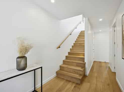 B/17 Merchiston Street, Andersons Bay