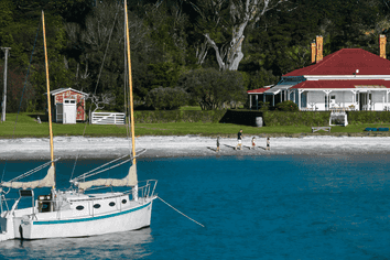 40 Rothschild Terrace, Waiheke Island