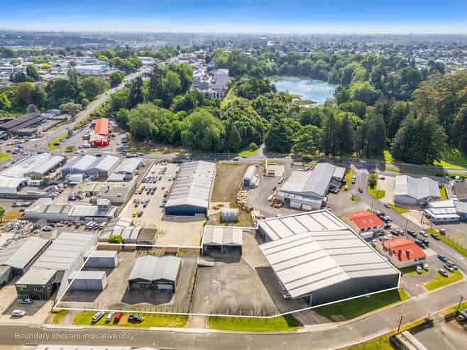 Large format commercial