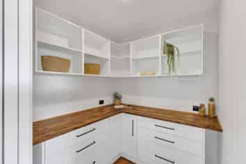 43 Sunline Avenue, Lincoln