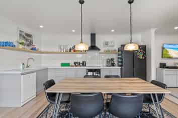 2/296 Nelson Street, STRATHERN