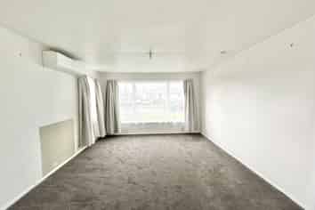 16 Shamrock Street , Levin