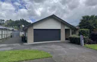 6 Conniston Way, Pyes Pa