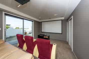 29 Selkirk Street, Roslyn