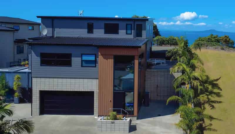 57 Hawaiian Parade, Arkles Bay