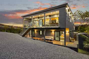 57 Hawaiian Parade, Whangaparaoa