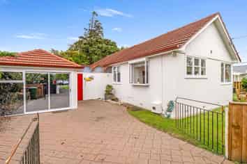 31 Brassey Road, Saint Johns Hill