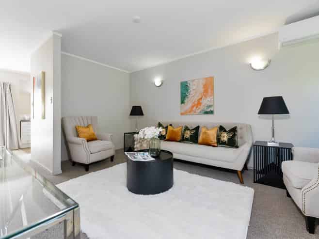 2/180 Green Lane West, Greenlane