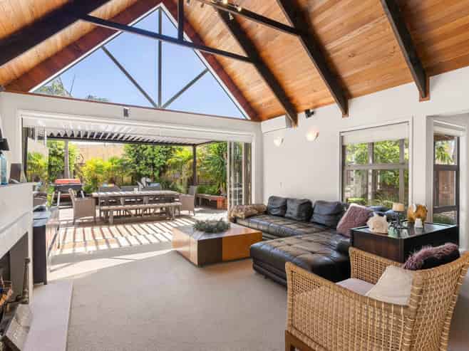 11 Pauanui Boulevard, Pauanui